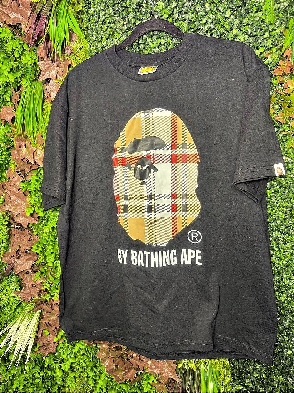 A Bathing Ape Plaid Ape Graphic Tee in Black Size Large NWT
